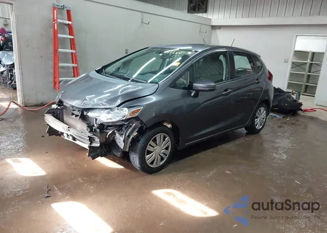 2015 Honda Fit Lx из США, поврежденный, VIN 3HGGK5G51FM718476